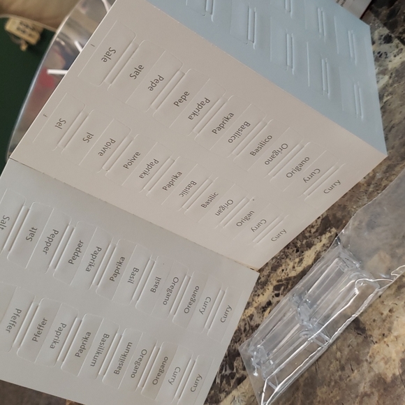 Spice Box - Picture 3 of 3